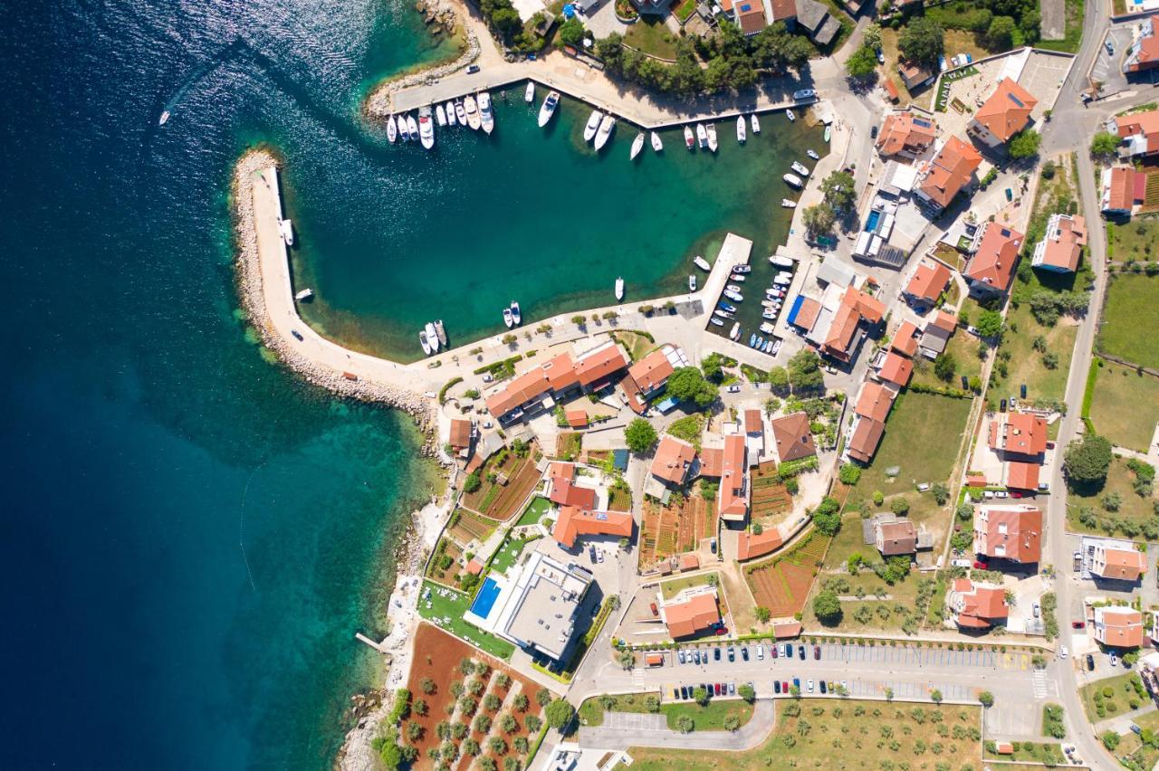 Apartments Otia Seaview Porat  Εξωτερικό φωτογραφία
