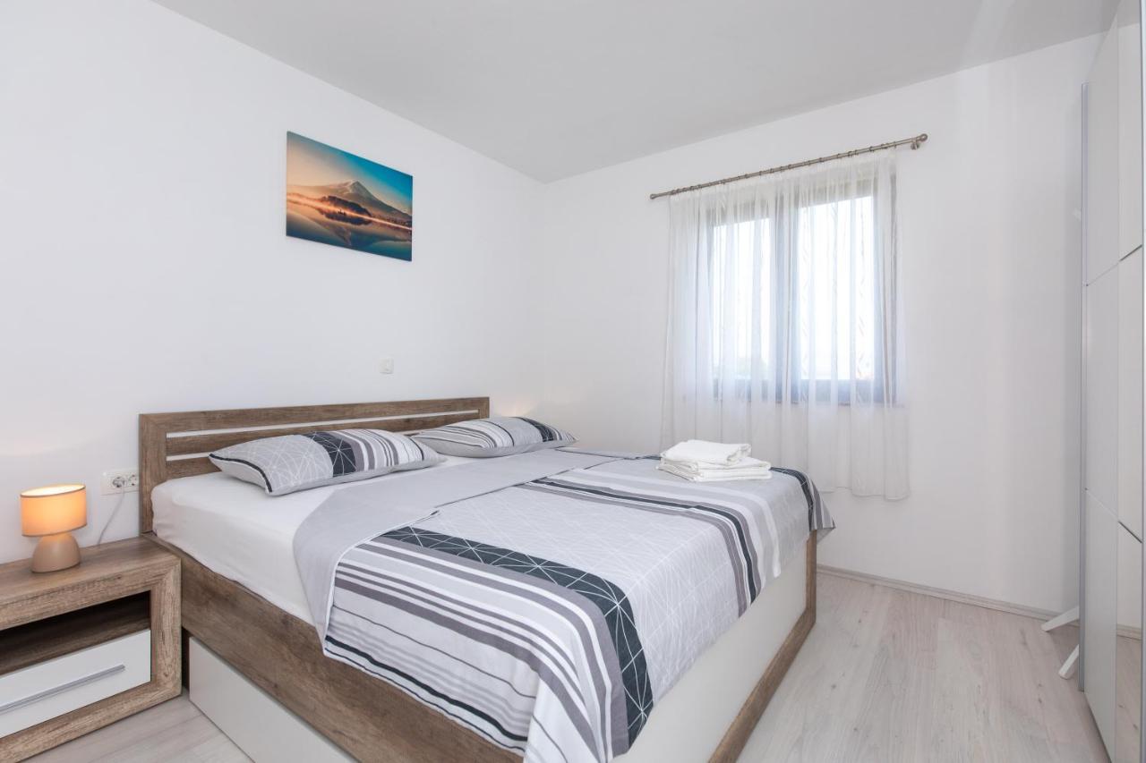 Apartments Otia Seaview Porat  Εξωτερικό φωτογραφία