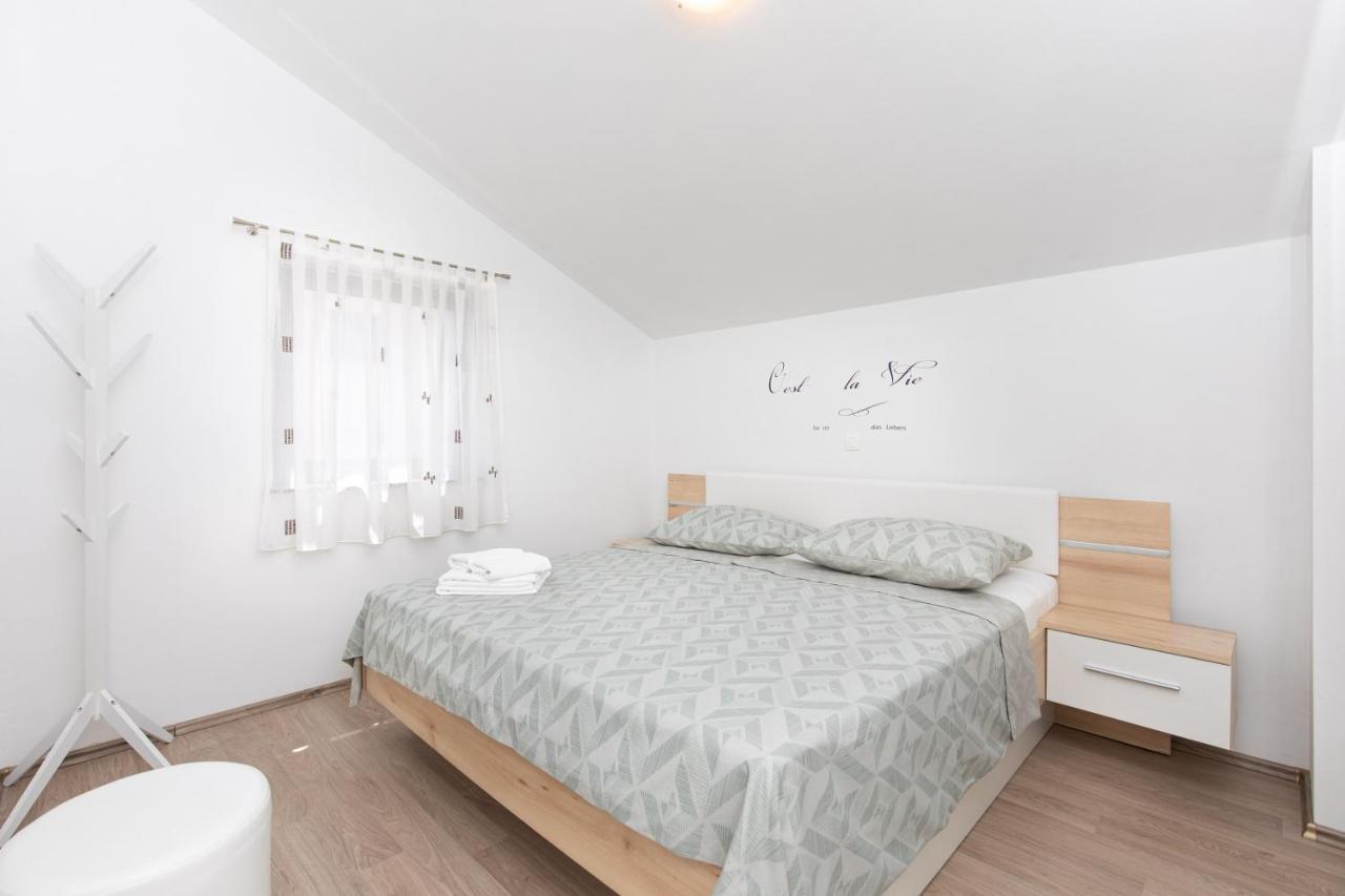 Apartments Otia Seaview Porat  Εξωτερικό φωτογραφία